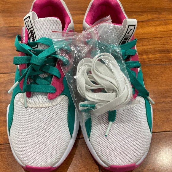 PUMA Nova Sci-Fi Leather Sneaker - Picture 6 of 6